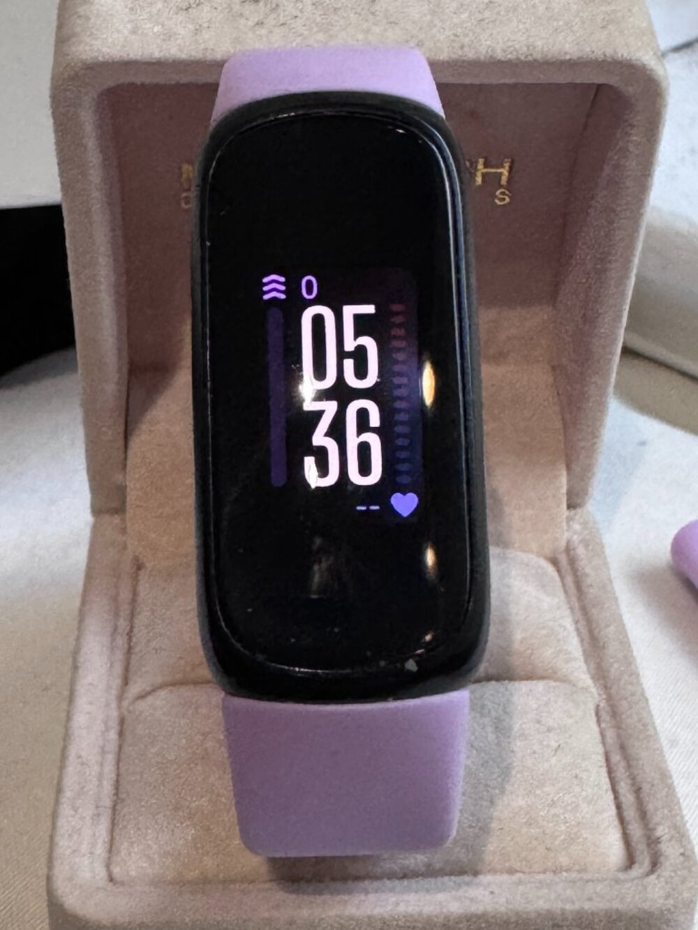 💜 Fitbit Inspire 3 Fitness Tracker | Charger & Extra Band Included Lavender 💜